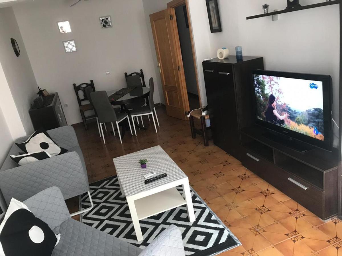 6Pax 3Bedroom Flat At Malaga City Centre Luaran gambar